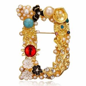 ⚜️ Elegant Gold and Multicolor Brooch
